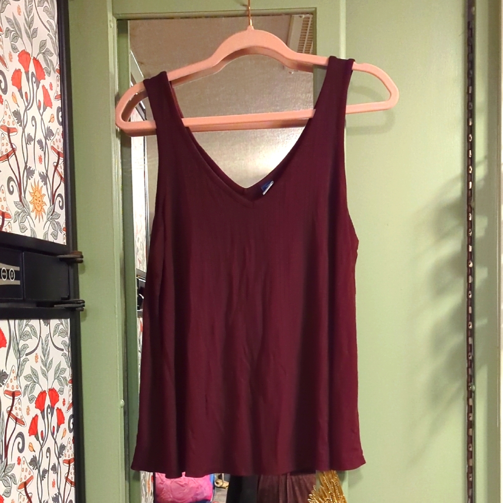 Women's Burgundy Sleeveless Top